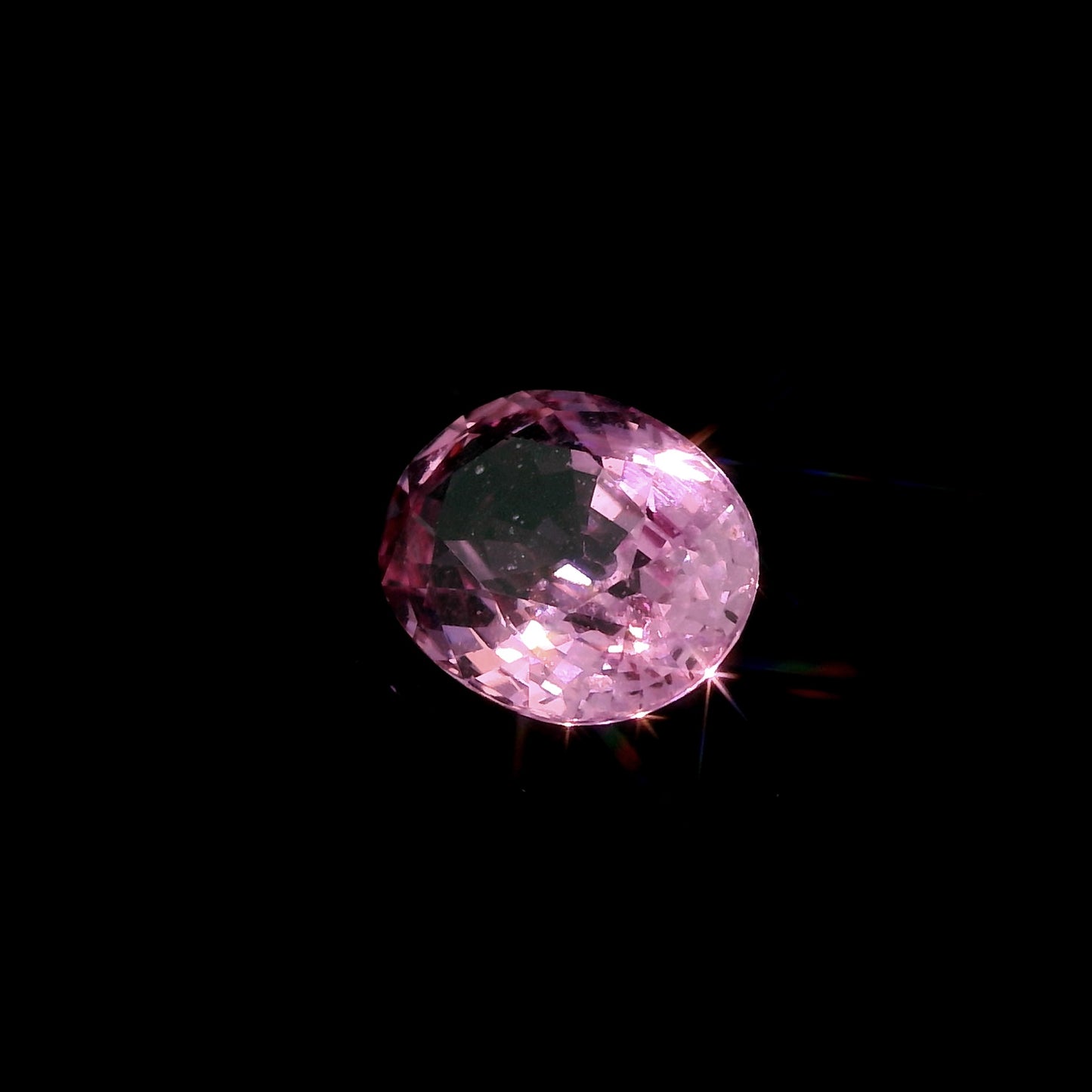 NATURAL OVAL PINK SAPPHIRE