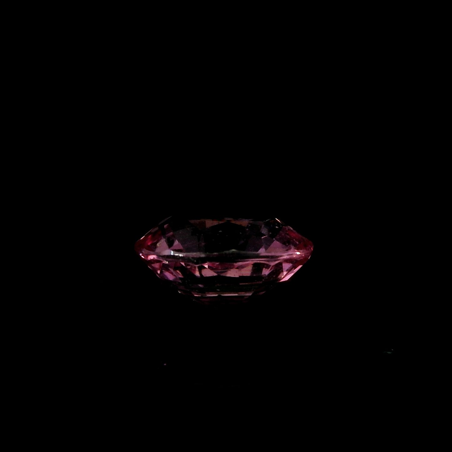 NATURAL OVAL PINK SAPPHIRE