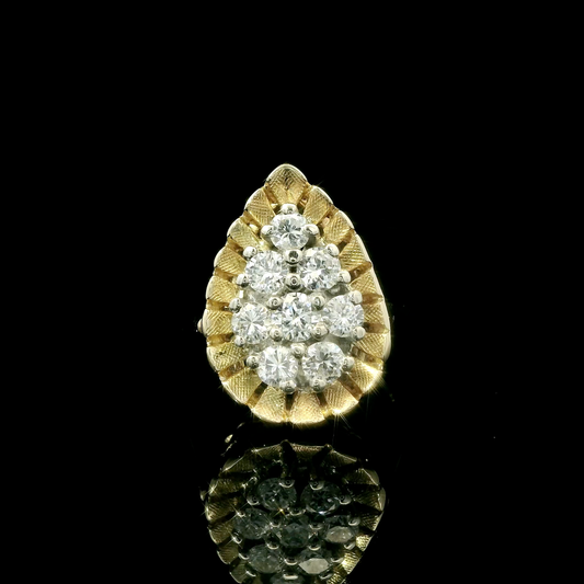 Vintage Pear-Shaped Diamond Cluster Ring in 14K Yellow Gold