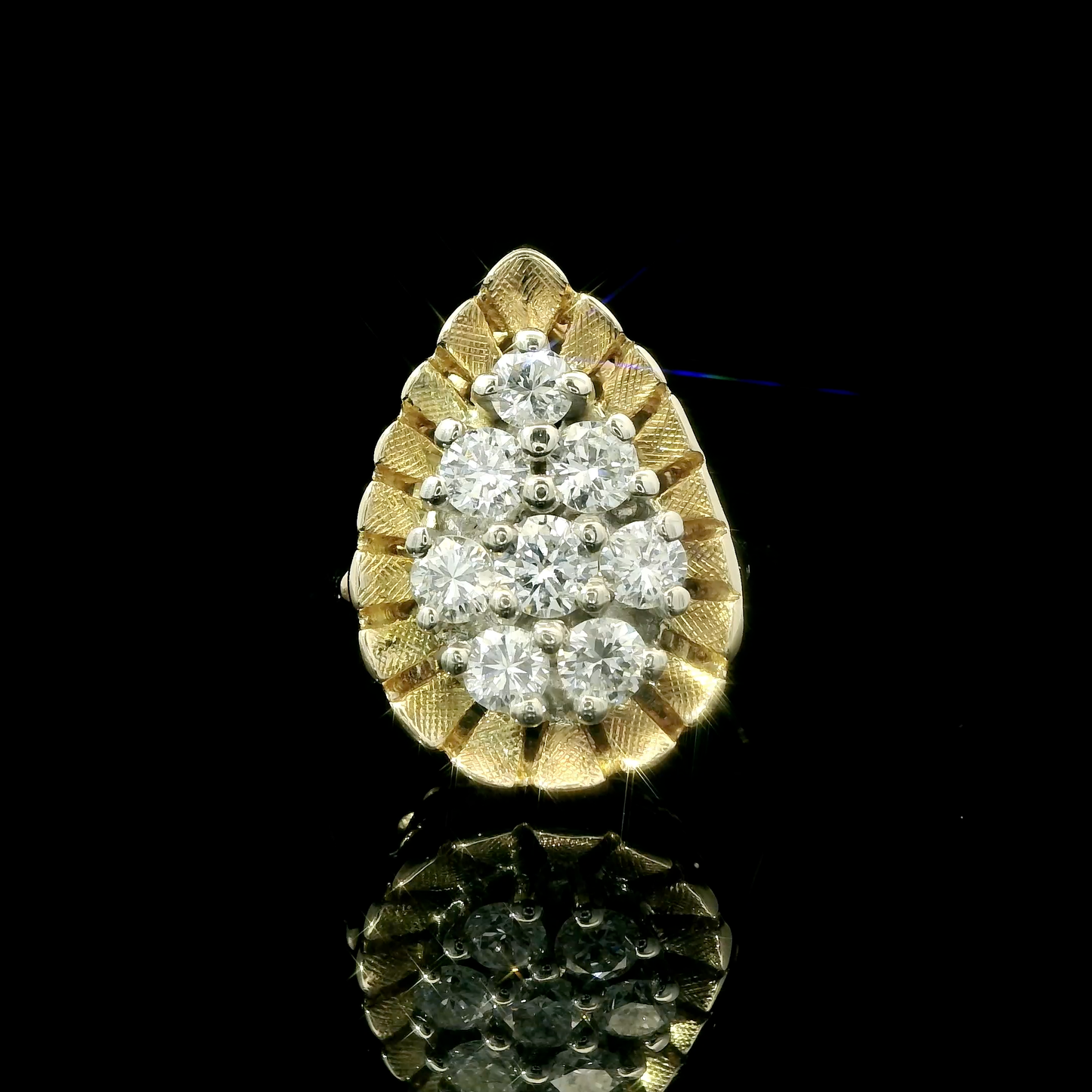 Vintage Pear-Shaped Diamond Cluster Ring in 14K Yellow Gold