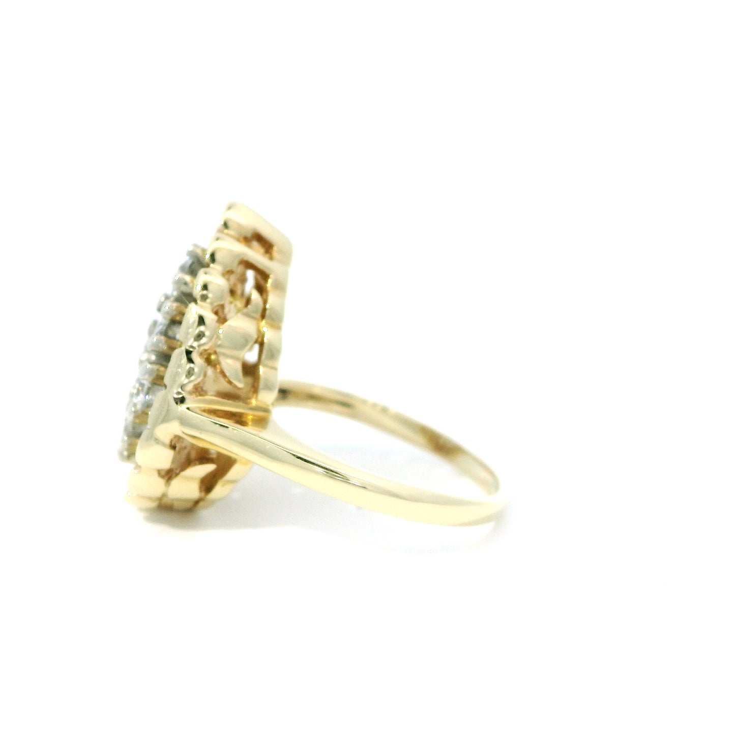Vintage Pear-Shaped Diamond Cluster Ring in 14K Yellow Gold