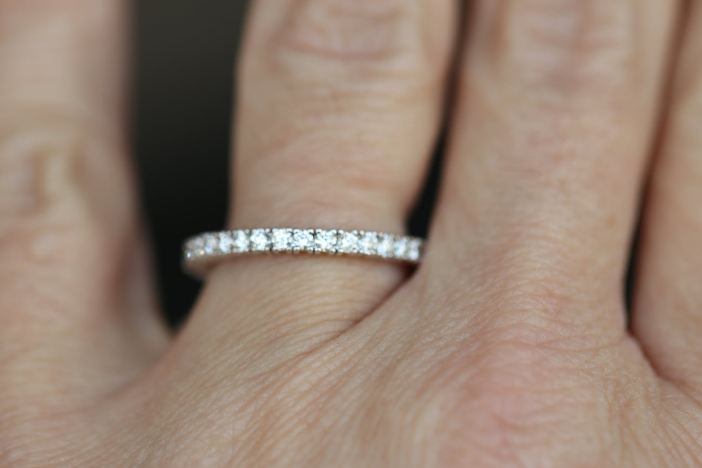 One-Size-Fits-All Flexible Diamond Band – White Gold & Natural Diamonds