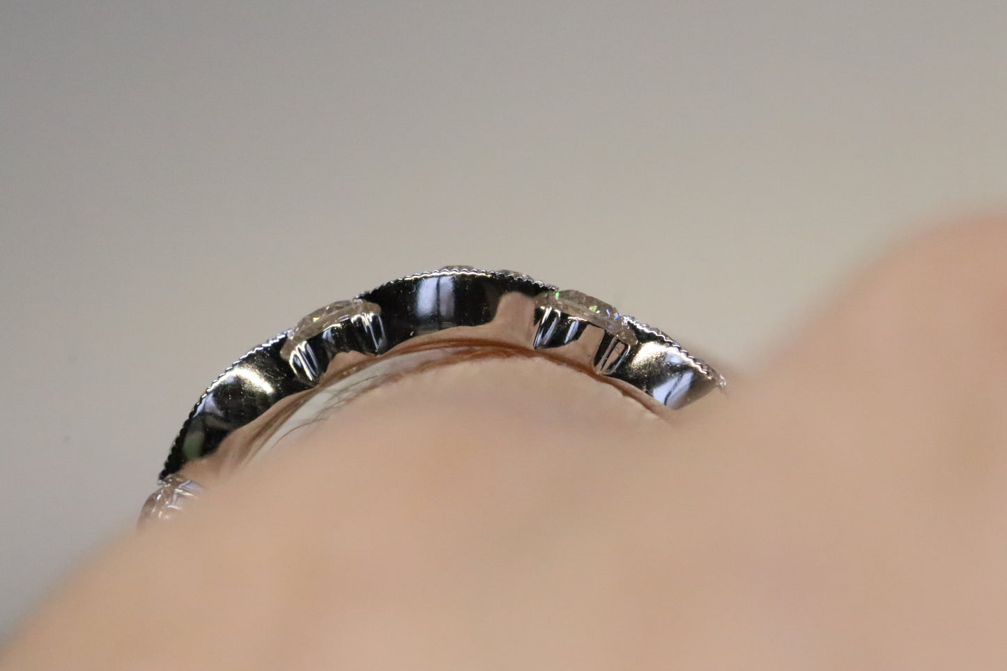 Antique Inspired Diamond Stackable in 18kt Gold