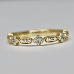 14kt Yellow Gold and Diamond Clover Ring