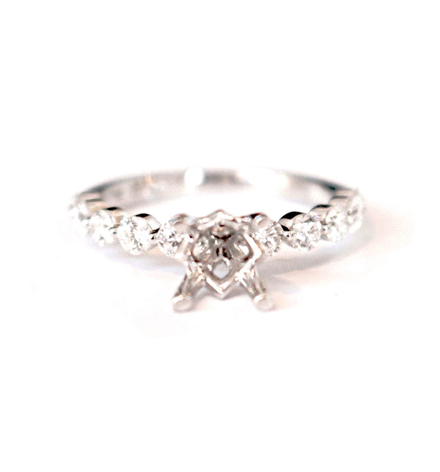 Diamondaire Scalloped Diamond Engagement Ring in 14kt White Gold