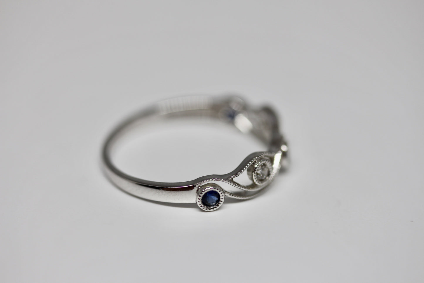Diamondaire Round Blue Sapphire & Diamond Stackable Ring