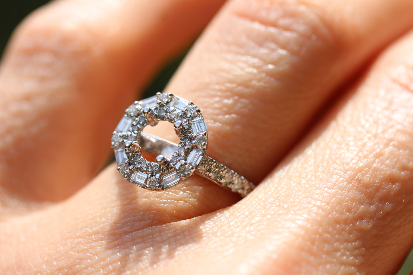 Round Halo Diamond Engagement Ring