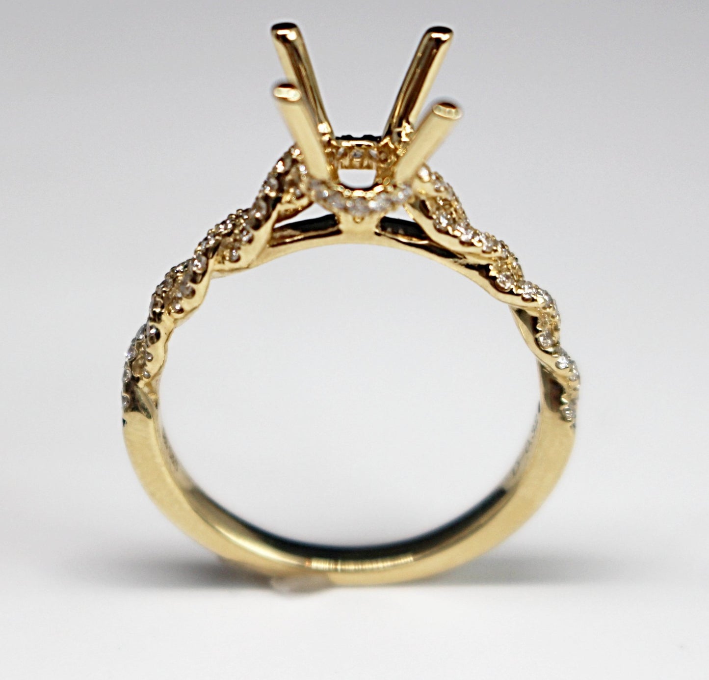 Diamondaire 14kt Yellow Gold Slim Twist Ring