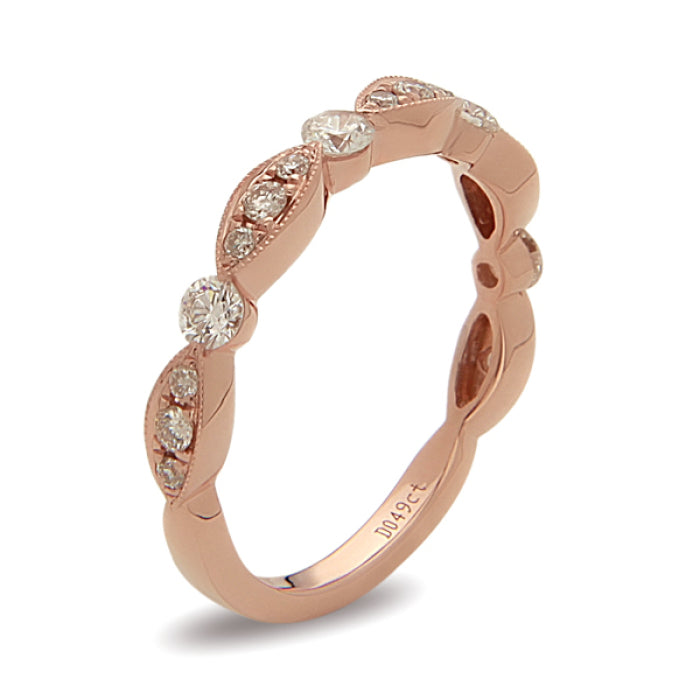 Antique Inspired Diamond Stackable in 18kt Gold