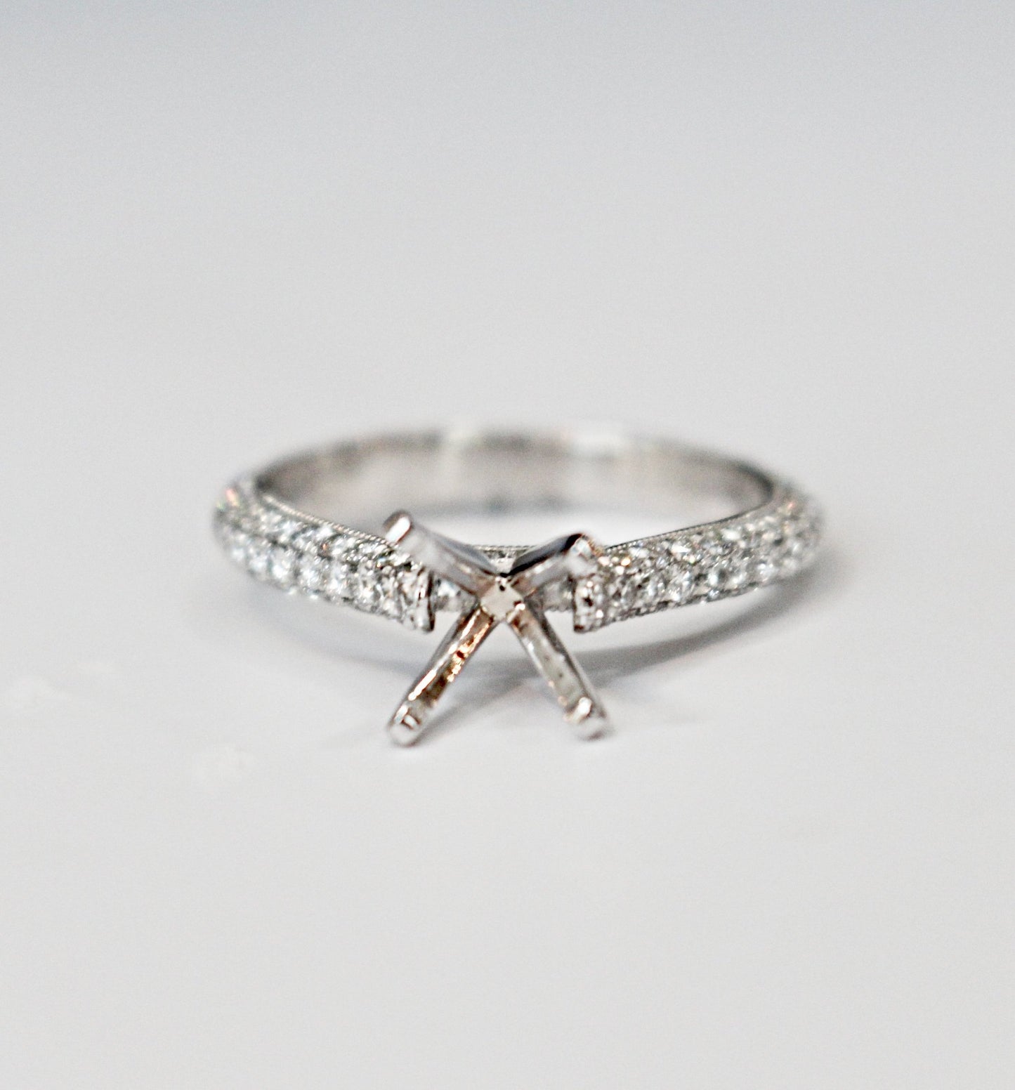 Diamondaire Diamond Pave Engagement Ring in 14kt White Gold