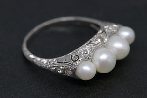 Estate 1930's Platinum, Pearl, and Diamond Ring