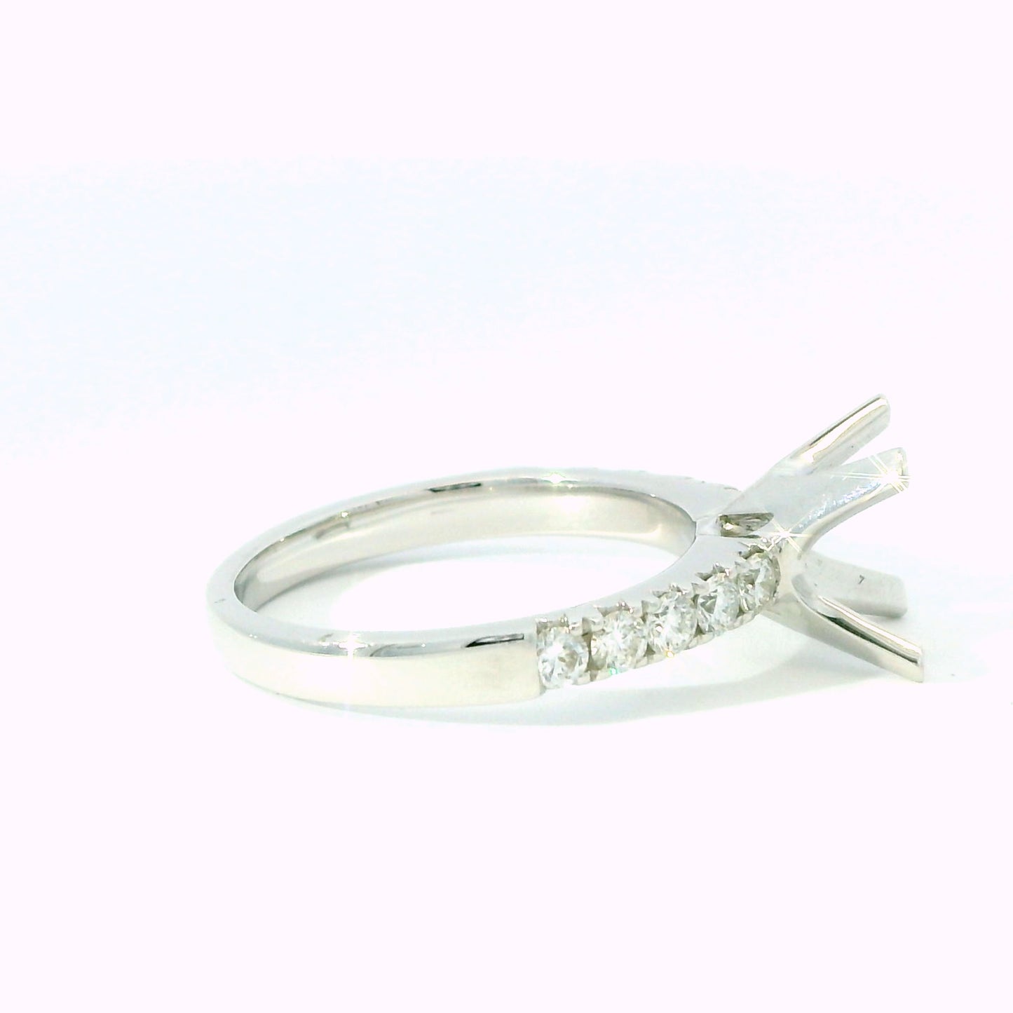 Shared Prong Round Diamond Engagement Ring Setting