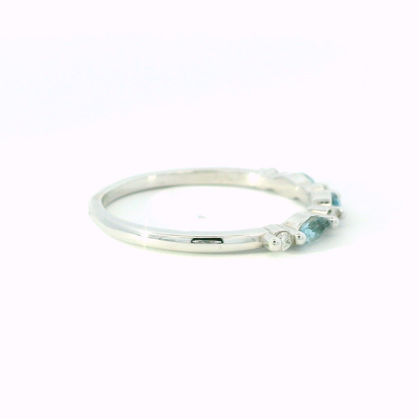 14K White Gold Aquamarine & Diamond Band