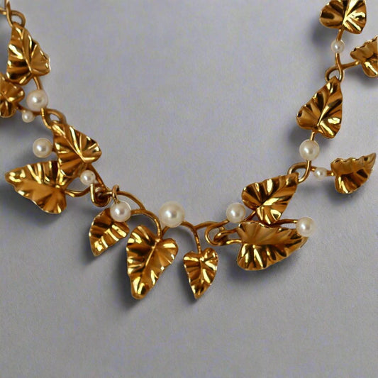 14KY Custom Pearl Leaf Necklace
