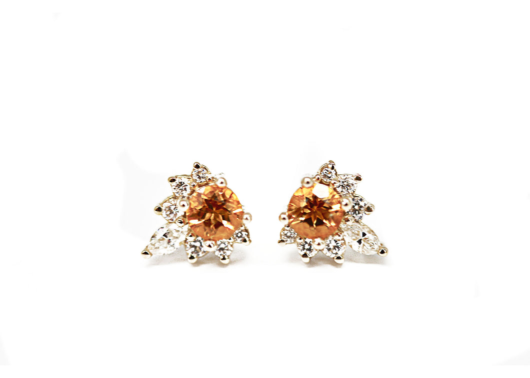 14kt Yellow Gold Diamond and Round Cut Citrine Earrings