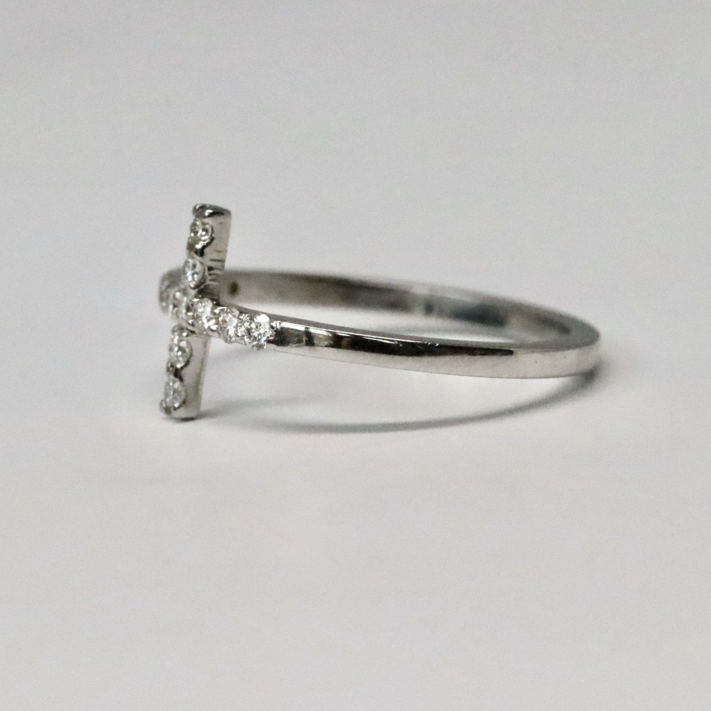 Diamond Cross Ring