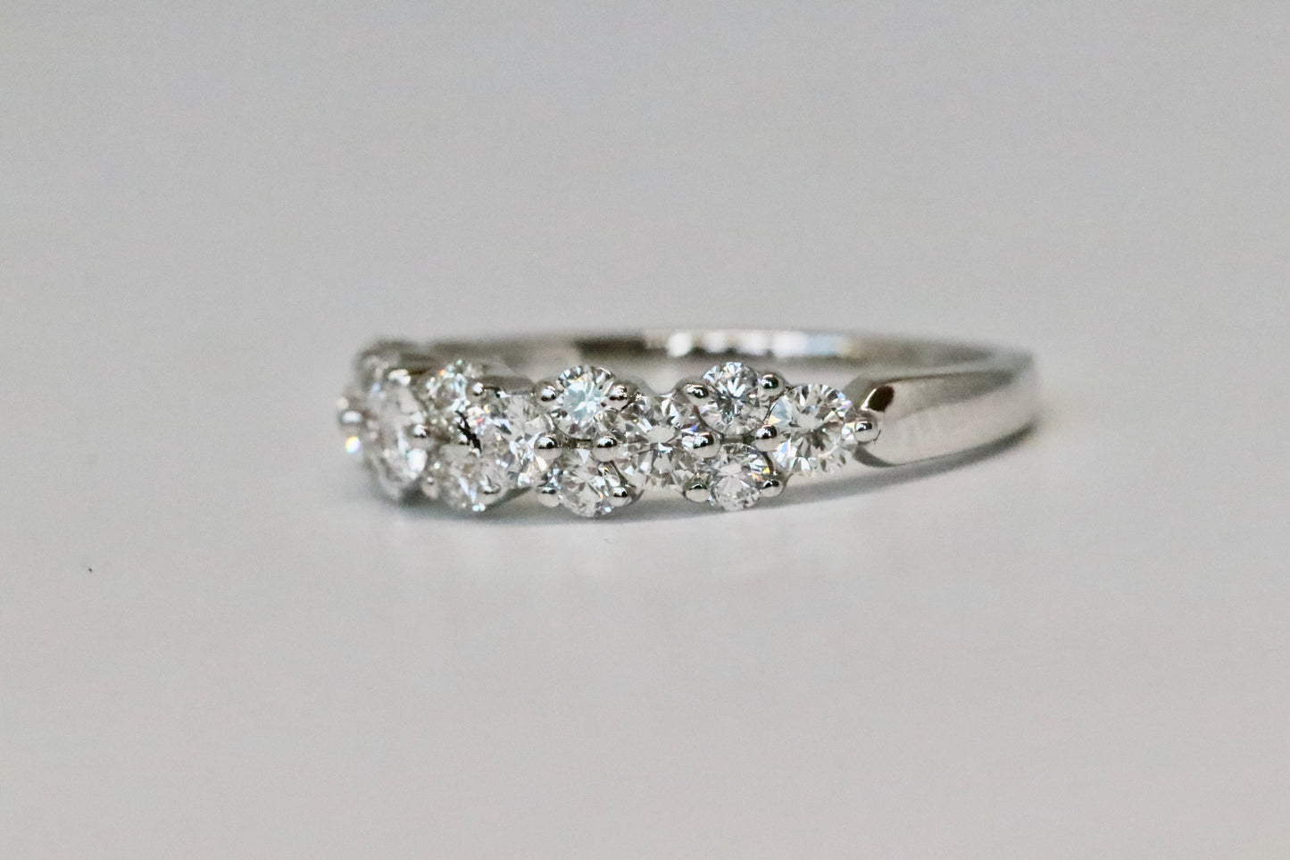 Cluster Scalloped Diamond Band