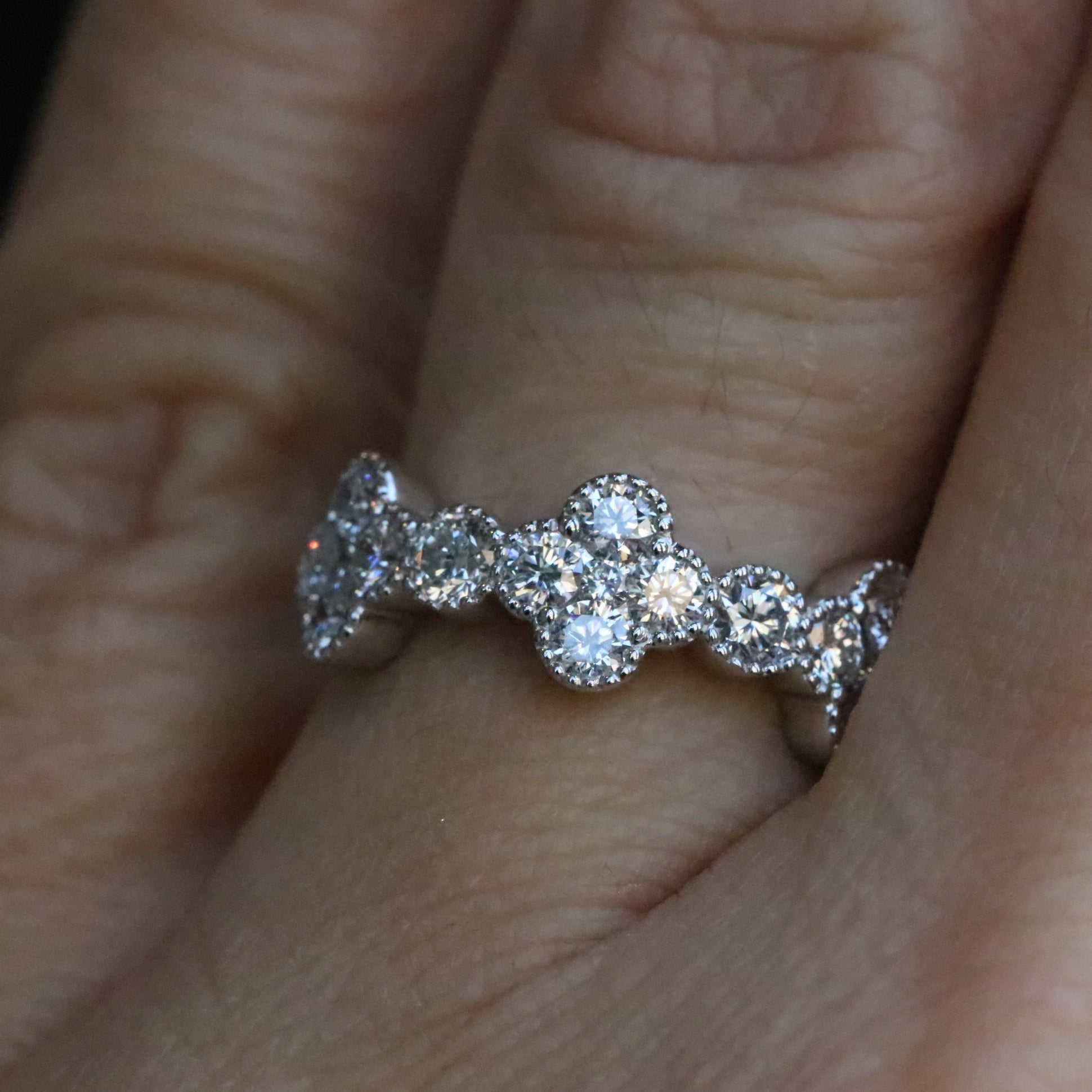 diamond clover ring