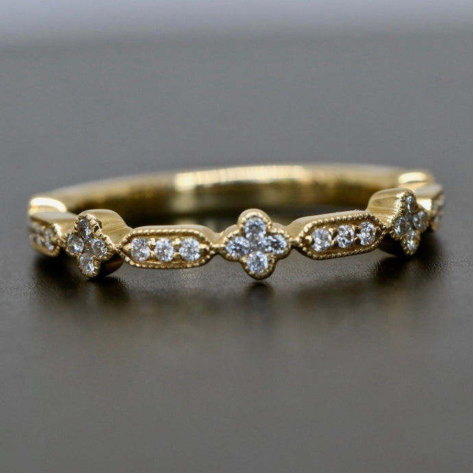 14kt Yellow Gold and Diamond Clover Ring