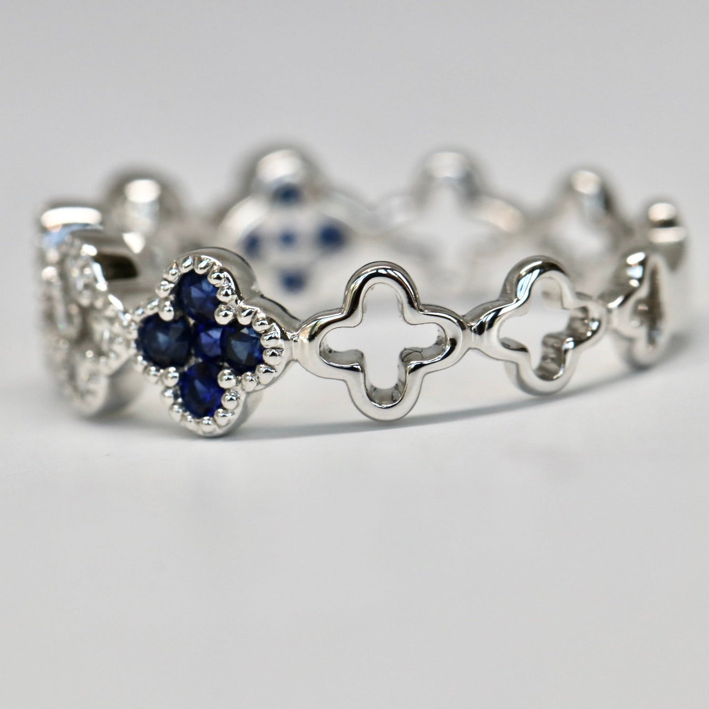 18kt White Gold Blue Sapphire and Diamond Clover Ring
