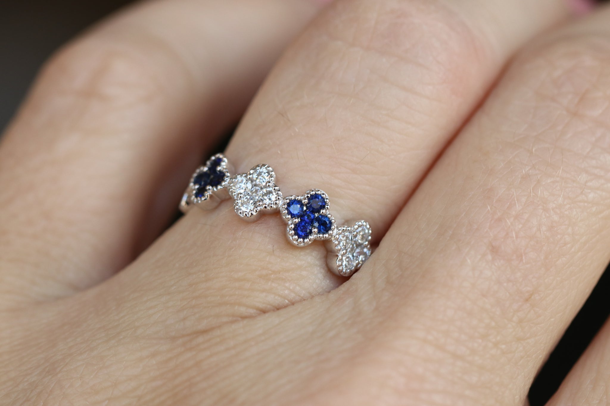 White Gold Ring with Diamonds and Blue Sapphire | Uneek