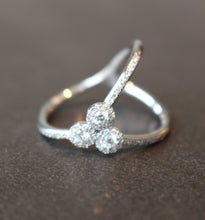 Unique 3 Stone Diamondaire Fashion Ring