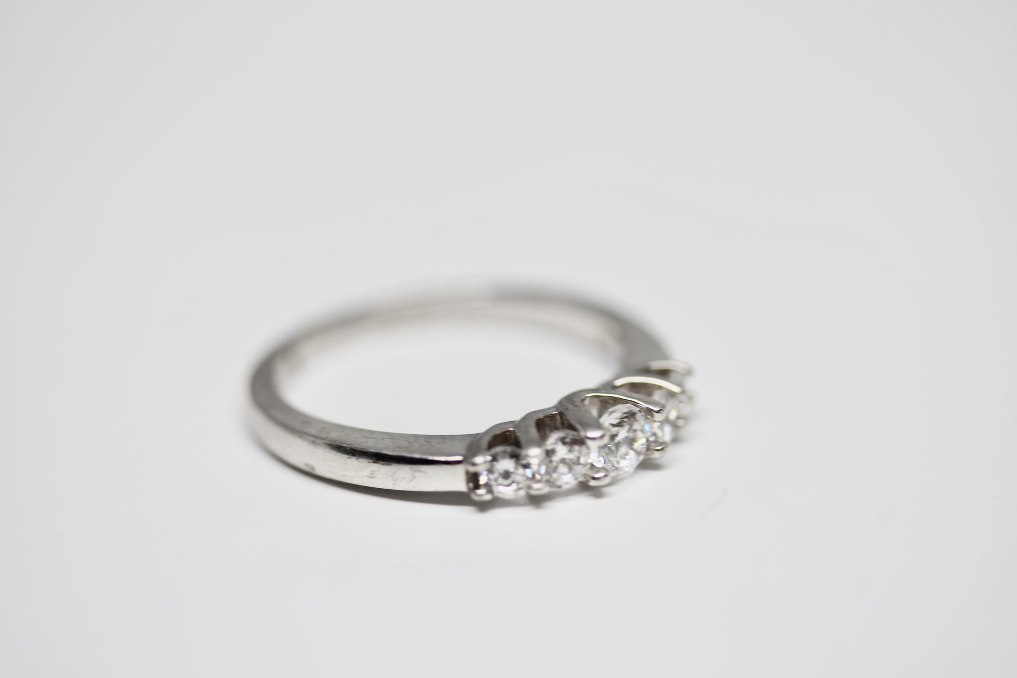 5 Stone Trellis Diamond Right Hand Ring | 2315 | Right hand rings, Dream engagement  rings, Diamond rings bands