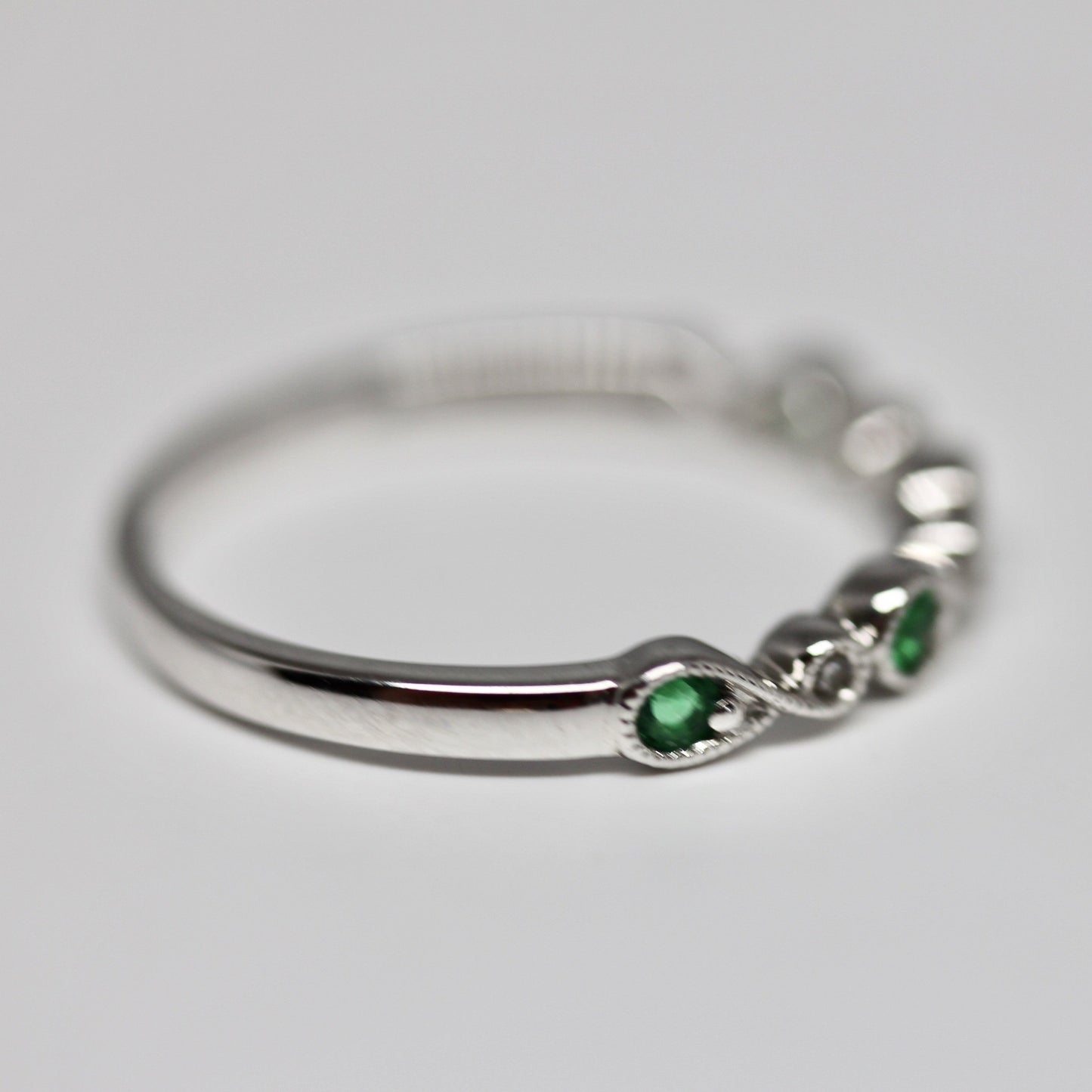 Diamondaire Round Cut Emerald and Diamond Stackable