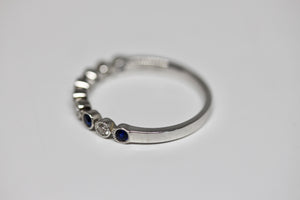 Diamondaire Round Cut Blue Sapphire & Diamond Stackable Ring
