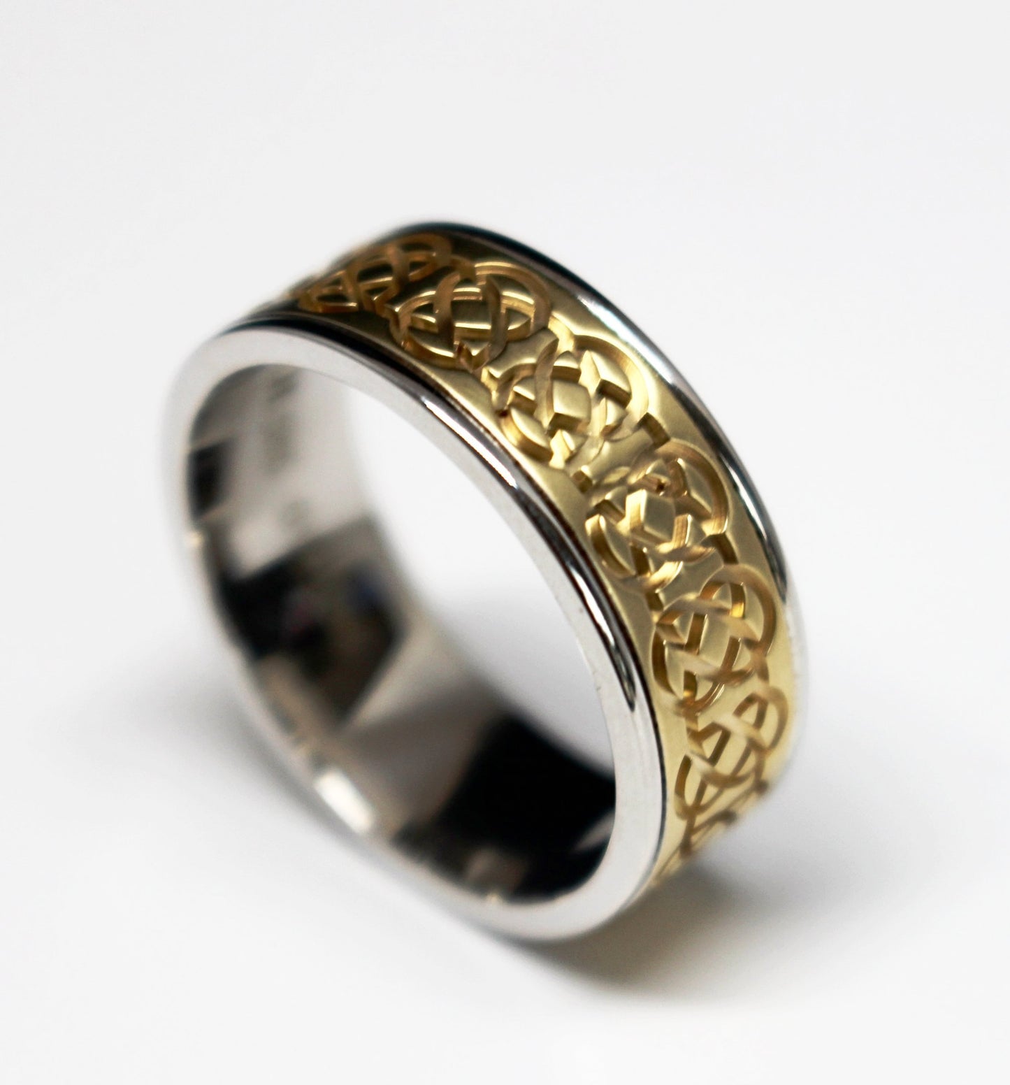 Diamondaire Mens Two-Tone Celtic Ring