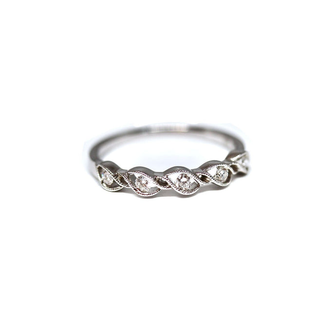 Unique Wave Diamond Stackable